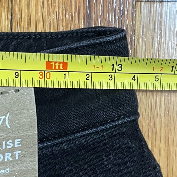 MADEWELL Curvy Emmett Short Size 26 Black NWT Sailor Patch Pockets Casual Basic - Picture 10 of 12